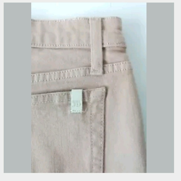 New Joe's Skully Sequins Shorts - Picture 5 of 7